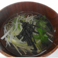 うさぎのシーマ's cooksnap of when they made えのきのすまし汁.