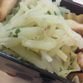 ＊ｈａｎａｃａｆｅ＊'s cooksnap of when they made じゃがいもとねぎの炒め物.
