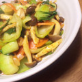 mikkusan's cooksnap of when they made 今夜の献立：有合わせ野菜（青梗菜、エリンギ、タマネギ、キャベツ等）のキムチ炒め.