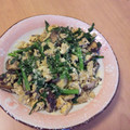よし＠＠よし's cooksnap of when they made 椎茸と春菊のふんわり卵炒め.