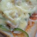 ＊ｈａｎａｃａｆｅ＊'s cooksnap of when they made マヨ味☆ピザトースト.