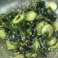 プロっコリー's cooksnap of when they made 簡単！きゅうりとワカメのゴマ酢和え.