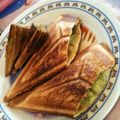 あやこ６１'s cooksnap of when they made 朝ごはんに☆アボカドディップ.