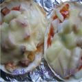 おやつっ子's cooksnap of when they made 餃子の皮で簡単ぴざ♪ ﾄﾏﾄver..