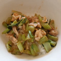 Nekozame's cooksnap of when they made 【ご飯のおとも】大根の葉と豚肉の炒め物.