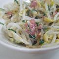 キャシーキャサリン's cooksnap of when they made もやしと梅のガラマヨ和えv.