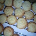 ☆☆モﾓ☆☆'s cooksnap of when they made サクサク簡単絞り出しお花クッキー.