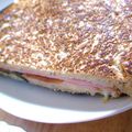 soratea's cooksnap of when they made ウメしそチーズの☆ジャポネホッとサンド.