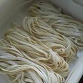 ちっと's cooksnap of when they made 最終学歴中野うどん学校のkapaがアメリカで極めた、もはや手打ちとはいえない究極の讃岐うどん.
