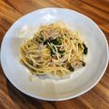 麻's cooksnap of when they made えのきとにんにくツナ醤油スパゲティ.