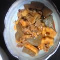 Linlyn's cooksnap of when they made コンニャクとちくわぶのピリ辛肉味噌煮.