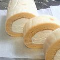 ロクシタンマニア's cooksnap of when they made ミルククリームのふわふわシフォンロール.