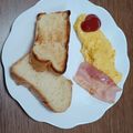 ジャンボクッキング's cooksnap of when they made 乃が美のパンを再現！絶品生食パン。.