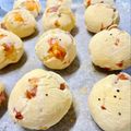 かなこっち's cooksnap of when they made 簡単もちもちチーズパン(ポンデケージョ).