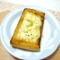 えるえる２８６'s cooksnap of when they made ピリリ！醤油チーズにメープル！？トースト.
