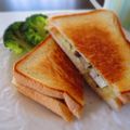 shimaru's cooksnap of when they made きのこの美味しい♪味噌風味ホットサンド.