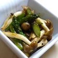 デラロサ's cooksnap of when they made アスパラとしめじのぺペロン風.