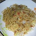 カラフルマカロニ's cooksnap of when they made 元気回復★ガーリックバター焼きそば.