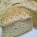 お隣のお隣さん's cooksnap of when they made ヨーグルトスコーン.