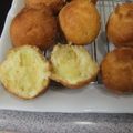 よちりん's cooksnap of when they made ☆ホットケーキミックスでおいもドーナツ☆.