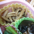 ユーロン's cooksnap of when they made しめじとベーコンの柚子胡椒炒め.