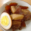 えいなつママ's cooksnap of when they made 炊飯器で豚の角煮.