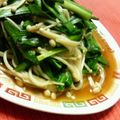 キョク's cooksnap of when they made えのきとにらの大葉ニンニク醤油炒め♪.