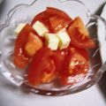 春小町's cooksnap of when they made トマトとチーズのマリネ風✲さっぱり和え.