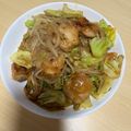 みるく大福's cooksnap of when they made キャベツと鶏胸肉のピリ辛味噌丼！回鍋肉風.