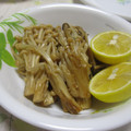 ゆうぐ's cooksnap of when they made 焼ききのこ　〜こがし醤油とすだち〜.