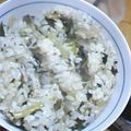 松五郎ちゃん's cooksnap of when they made ★大根の葉っぱとわかめのまぜご飯★.