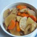 しぃ～ちゃん's cooksnap of when they made フライパンで簡単♪ちくわと大根の煮物✿.