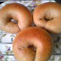 eleboro's cooksnap of when they made ☆全粒粉ベーグル☆〜全粒粉50%〜.