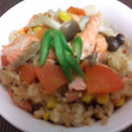 APPLEN's cooksnap of when they made 簡単♫鮭ときのこバター風味☆炊き込みご飯.
