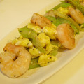 バカリャウ's cooksnap of when they made えびとセロリの中華玉子炒め.