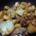 momojaken's cooksnap of when they made さといもと鶏肉のこってり煮.