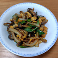 みぃくんのママ's cooksnap of when they made 余った野菜と卵の塩昆布マヨ炒め.