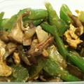 maurine's cooksnap of when they made セロリときのこのみそ炒め.