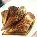 あやこ６１'s cooksnap of when they made ☆ちょい食べカレーで焼きカレートースト☆.