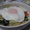 えみんちゅ＊'s cooksnap of when they made 簡単お昼ご飯♪炒めてラーメン～♪.