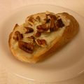 kadoko's cooksnap of when they made ブルーチーズとくるみのカナッペ.