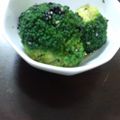 TTkichen's cooksnap of when they made お母さんのブロッコリーのゴマ和え.