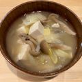 お塩と砂糖's cooksnap of when they made キャベツ＆豆腐＆しめじの味噌汁.