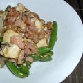 わかめるちょ's cooksnap of when they made 厚揚げとベーコンとしめじのオイマヨ炒め.