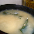 saki1010's cooksnap of when they made 納豆とわかめのおみそ汁.