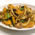 sakuni's cooksnap of when they made かぼちゃと豚肉のオイスターソース炒め.