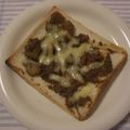 トミュー？'s cooksnap of when they made 朝食に☆カレーチーズトースト.
