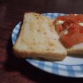 JUNSEIママ's cooksnap of when they made 母の不思議な小梅ちゃんトースト★秘密は牛乳.
