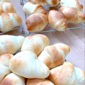 はのく's cooksnap of when they made もっちりミルクパンの塩バターロール.