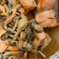 手抜きクック's cooksnap of when they made 秋香る 鮭としめじのバターしょうゆ.